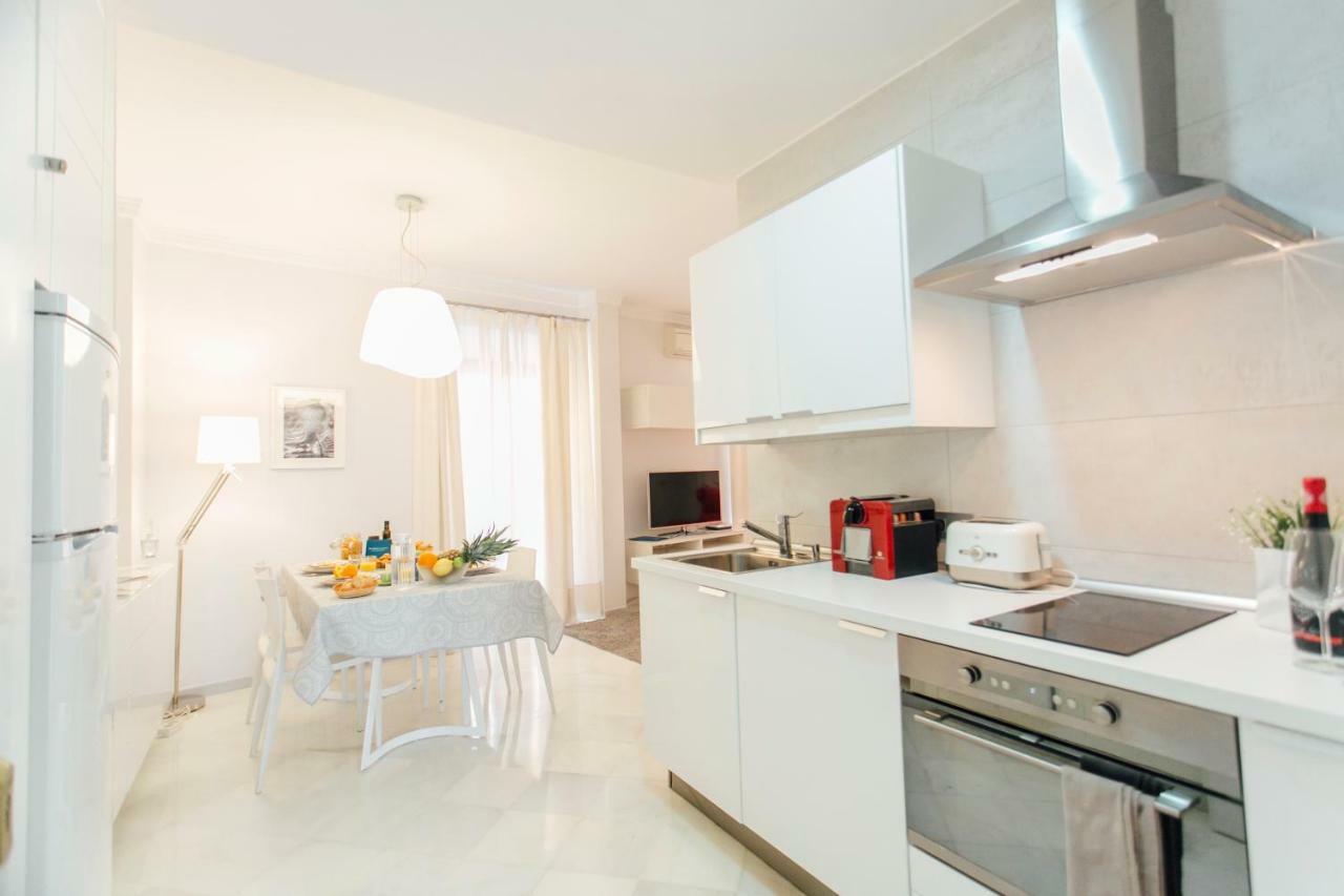 Minimalism And Modern- 2Bd 1Bth- Las Setas Sevilla Bagian luar foto