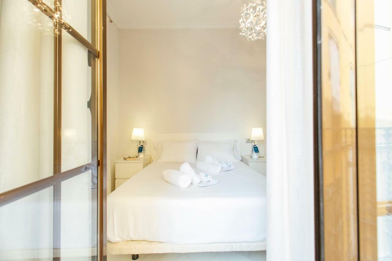 Minimalism And Modern- 2Bd 1Bth- Las Setas Sevilla Bagian luar foto